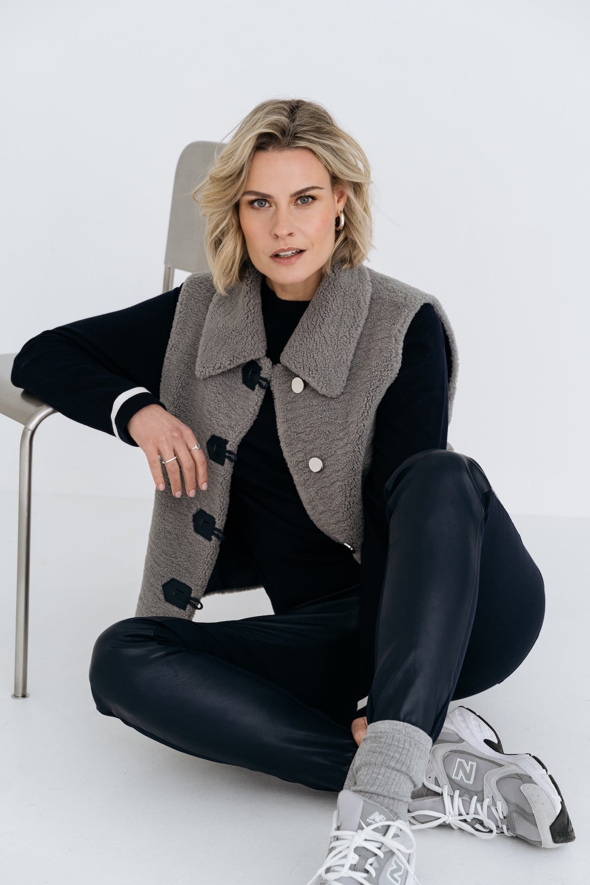 PRAVIN - SWEATER