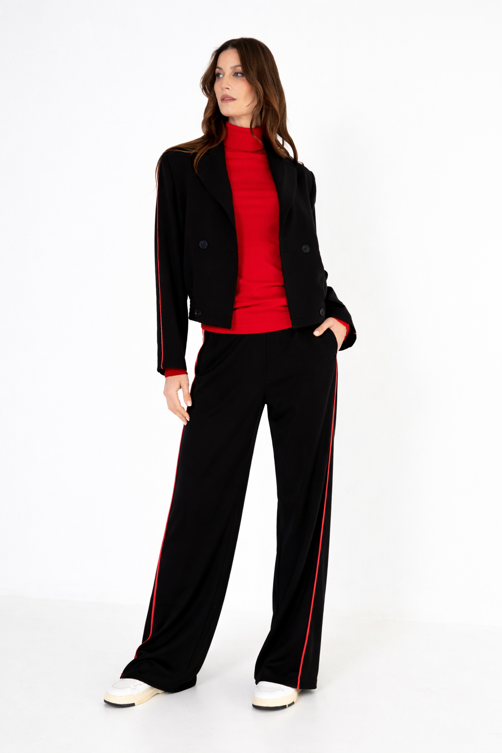 combineer de zwarte broek rachel met de blazer zinzi van zizo