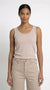 zandkleurige basic tanktop met ronde hals